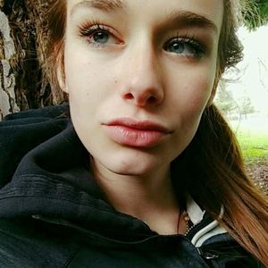 Meet your Posher, Annie